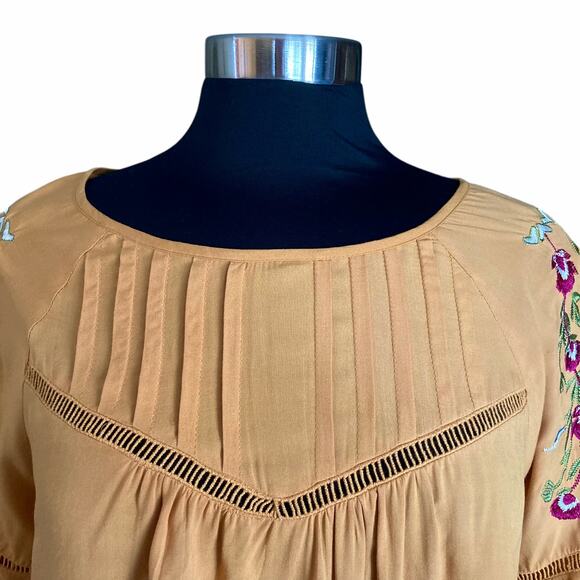 Entro Mustard Top Embroidered Sleeves Pleated Bell Sleeves Boho Western Medium - Picture 5 of 8